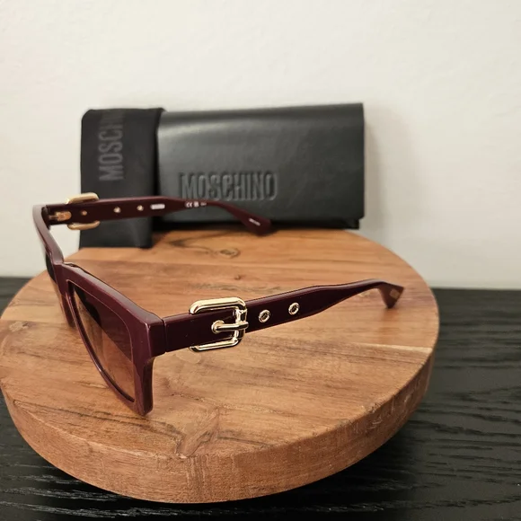 NEW Moschino Burgundy Sunglasses with Gold Buckle Accent - Picture 4 of 8